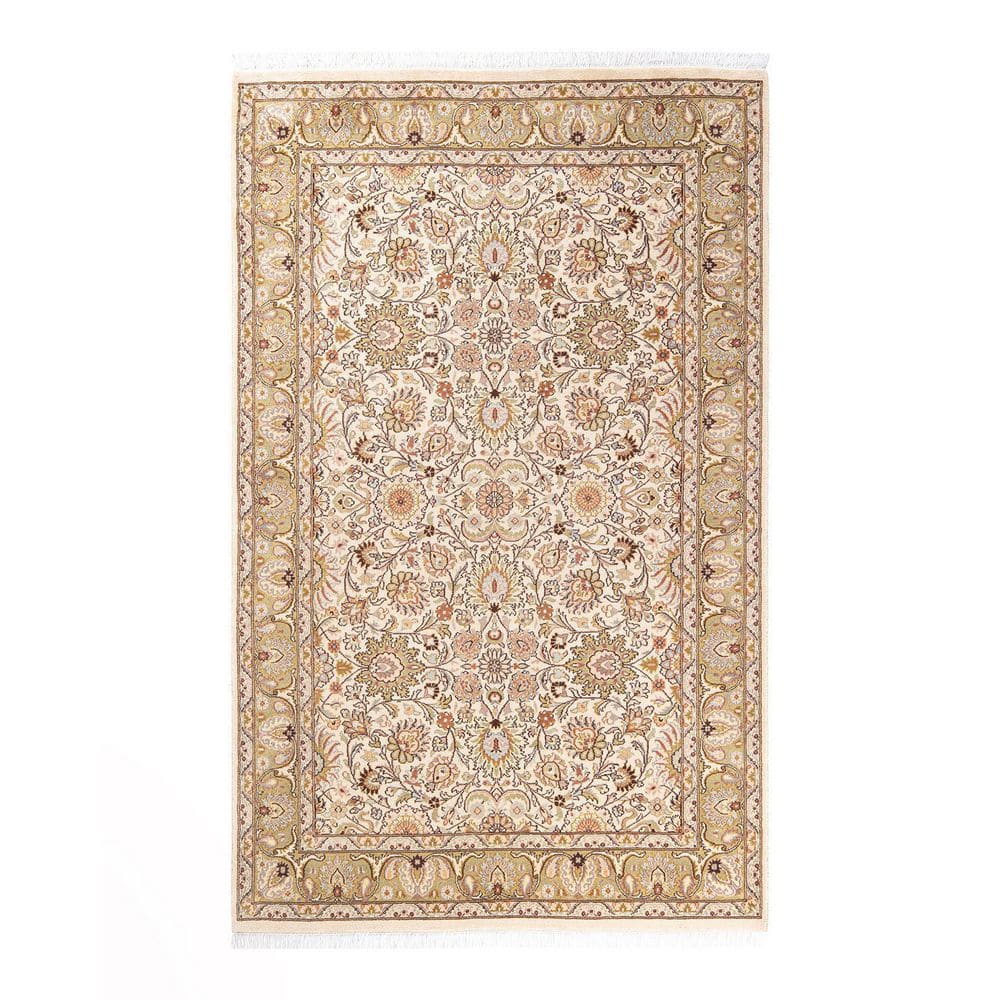 Hand-Knotted Beige Wool Traditional 4' x 6' Area Rug