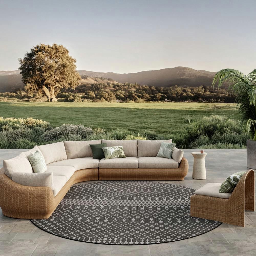 Positano Black 12' Round x 12 ft. Moroccan Contemporary Round Area Rug price history on PriceWatchPro
