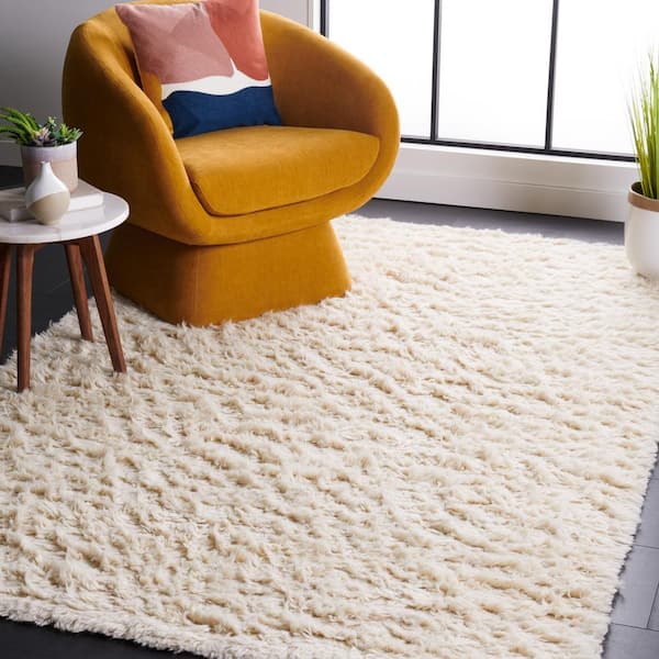 Flokati Ivory Doormat 2 ft. x 3 ft. Solid Area Rug