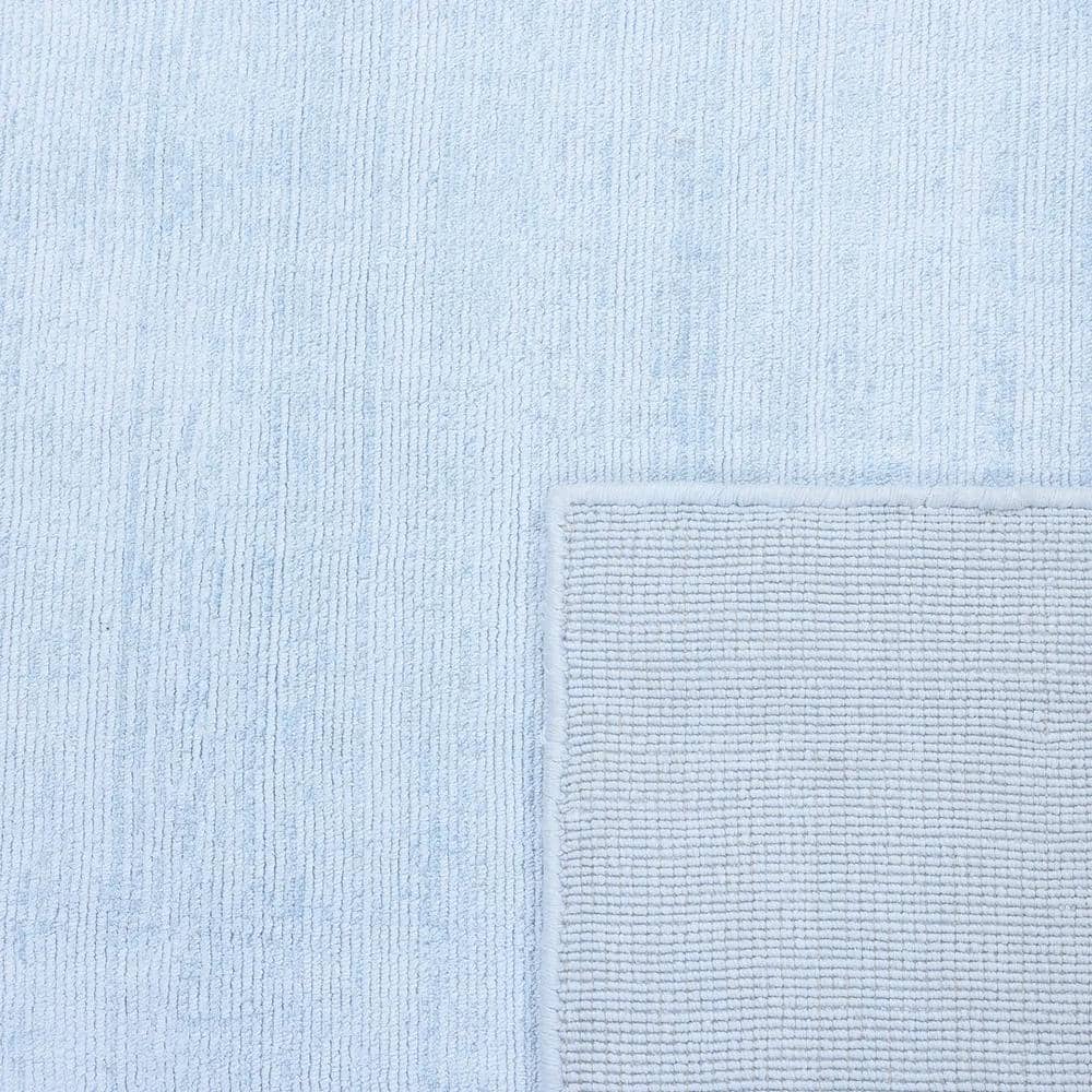 Elegant Hand-Loomed Viscose 8'x10' Light Blue Area Rug