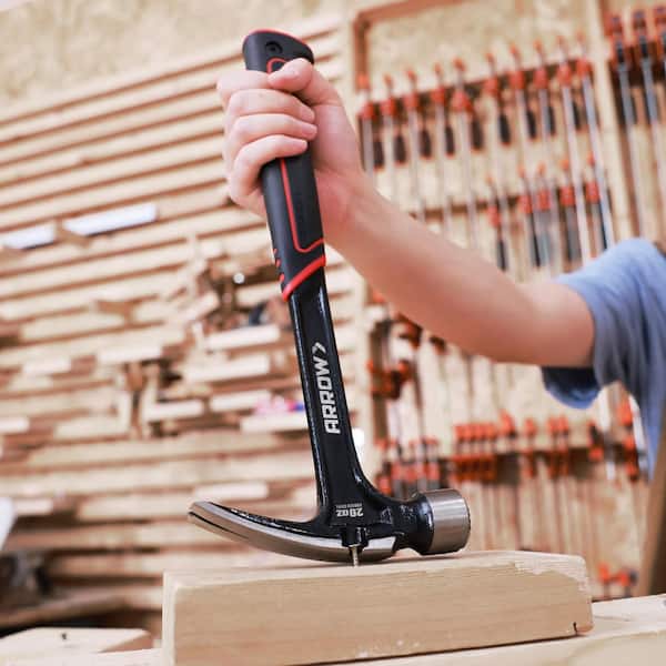 Arrow Fastener 20 oz. 1-Piece Steel Rip Claw Hammer AHT02004 - The