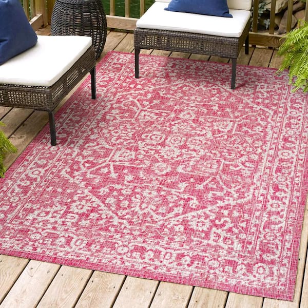 JONATHAN Y Malta Bohemian Medallion Textured Weave Fuchsia/Light Gray 5 ft. x 8 ft. Indoor/Outdoor Area Rug