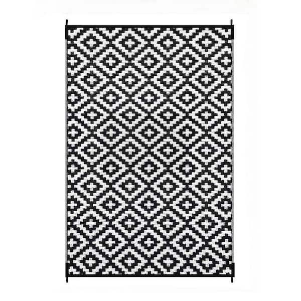 Angel Sar 8 ft. x 10 ft. Outdoor Reversible Durable Waterproof Plastic Straw Area Rug for Patio and Camping, Black and White