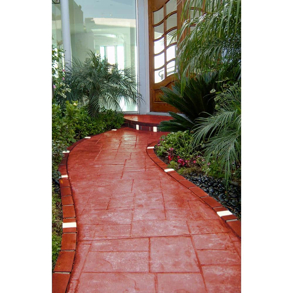Terra Cotta Plastic Brick Edging with Solar Lights, 40 Ft