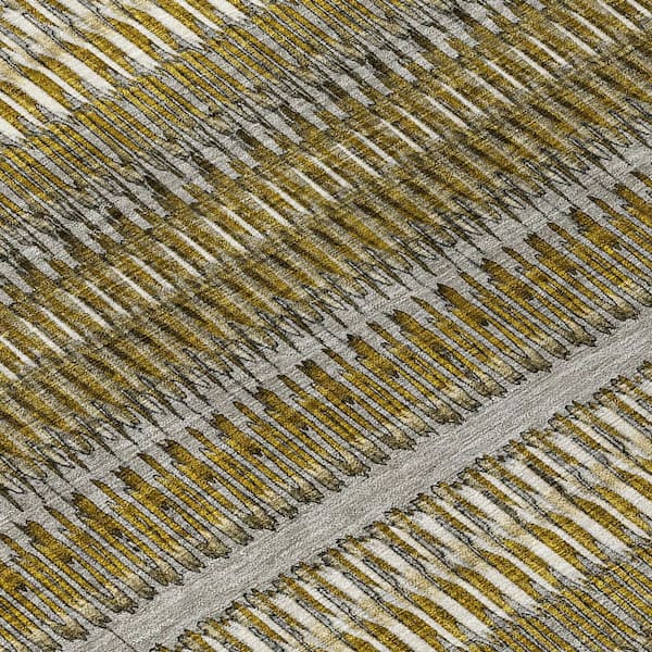 Coffee, Taupe 8 ft. Round Woven Striped Polyester Round Indoor / Outdoor Area Rug