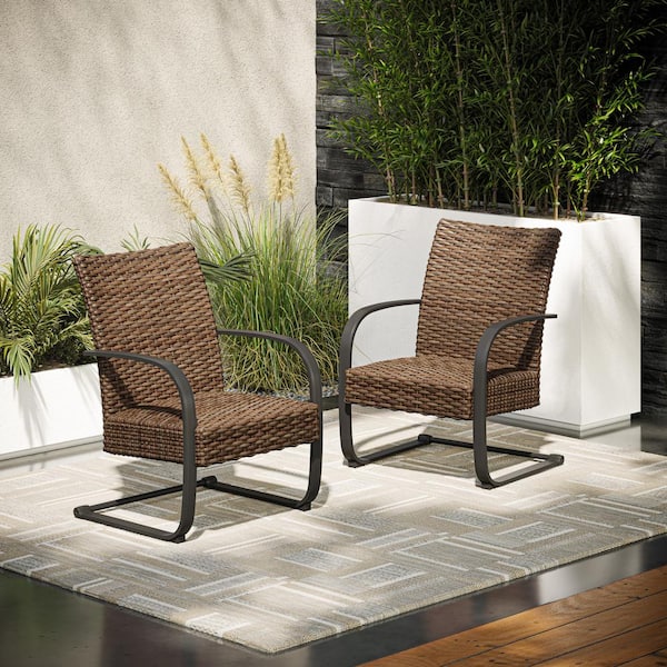 padded wicker lounge chair