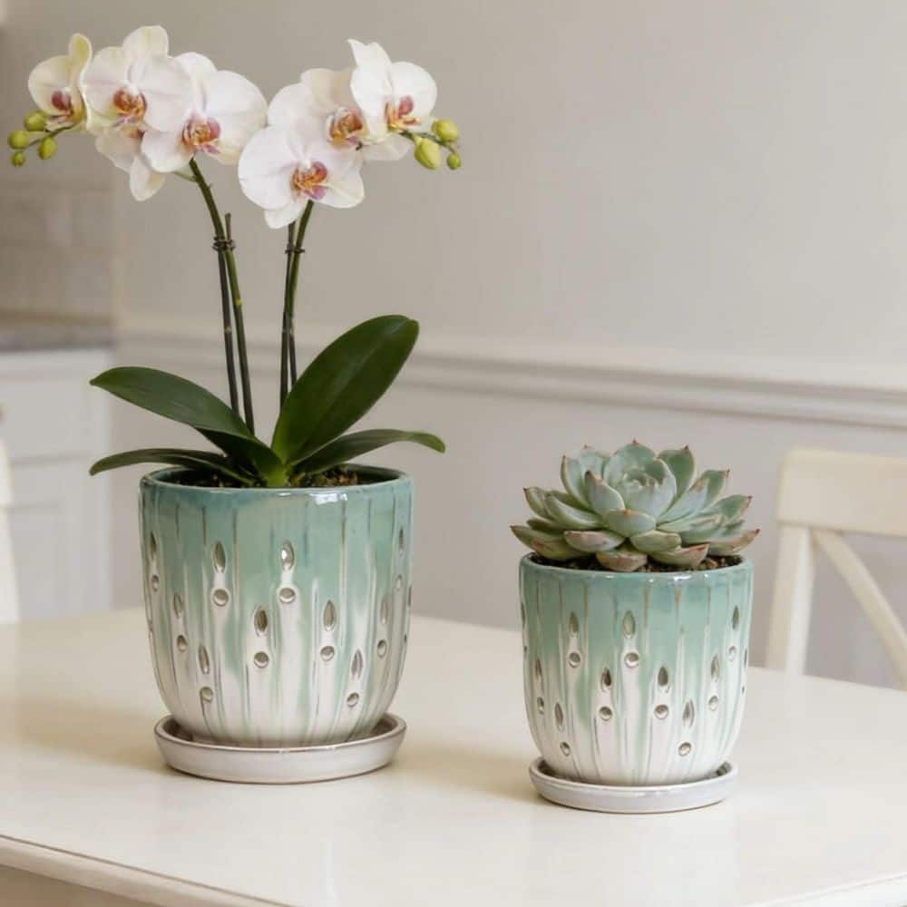 GOGEXX Set of 2 Handmade 6.1/8.07 in. H Green White Striped Round