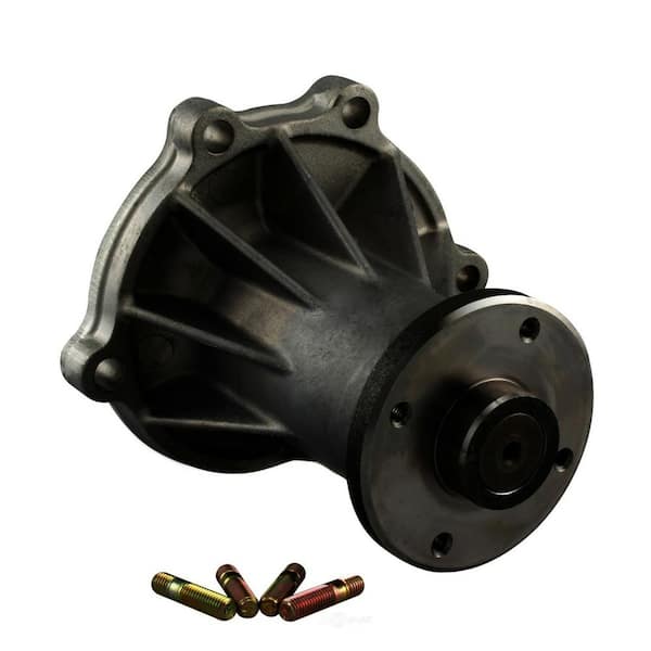 AISIN Engine Water Pump fits 1997-2001 Infiniti Q45