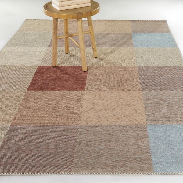 Davies Pink 5 ft. x 7 ft. Geometric Area Rug