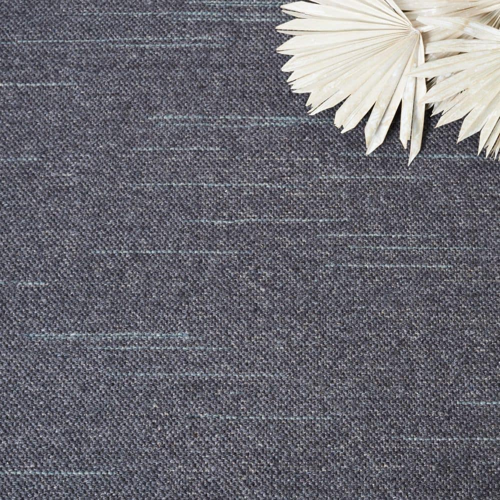 Handmade Gray Wool Flat Woven Area Rug 27" x 8"