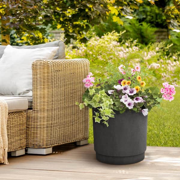 Lilliana Large Black Plastic Round Planter with Drainage Holes (16.5 in. L x 15.6 in. W x 15 in. H)