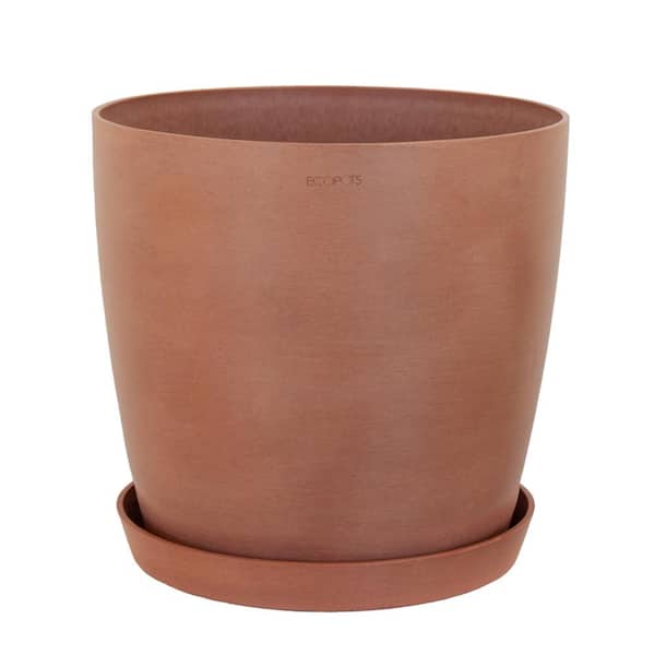 O ECOPOTS BY TPC Miami 10 in. Terracotta Premium Sustainable Plastic Planter with Saucer