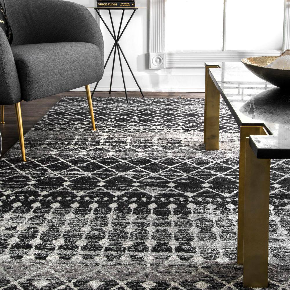 Handmade Moroccan-Inspired Black Synthetic Area Rug 62"x24"