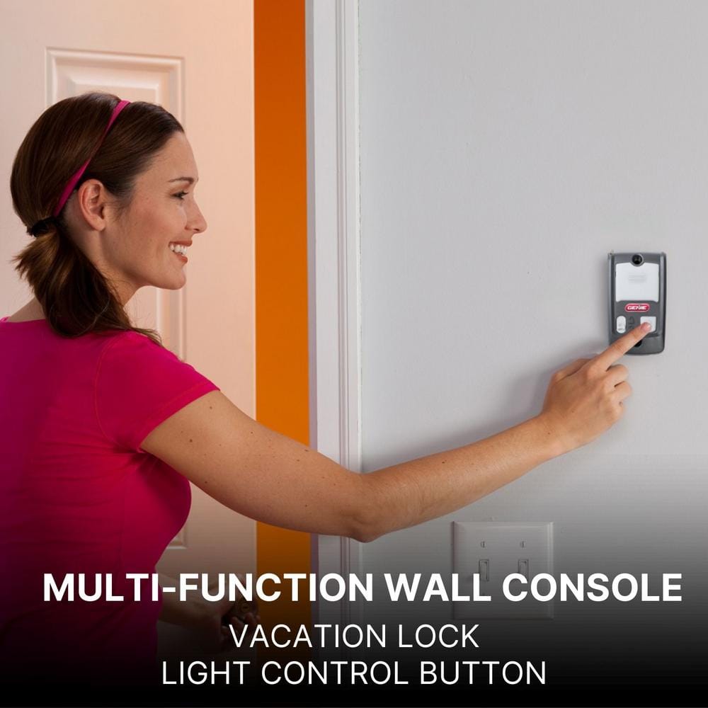 Genie Signature Series 1-1/4 HPc Ultra-Quiet Belt Drive Garage Door Opener with Battery Backup