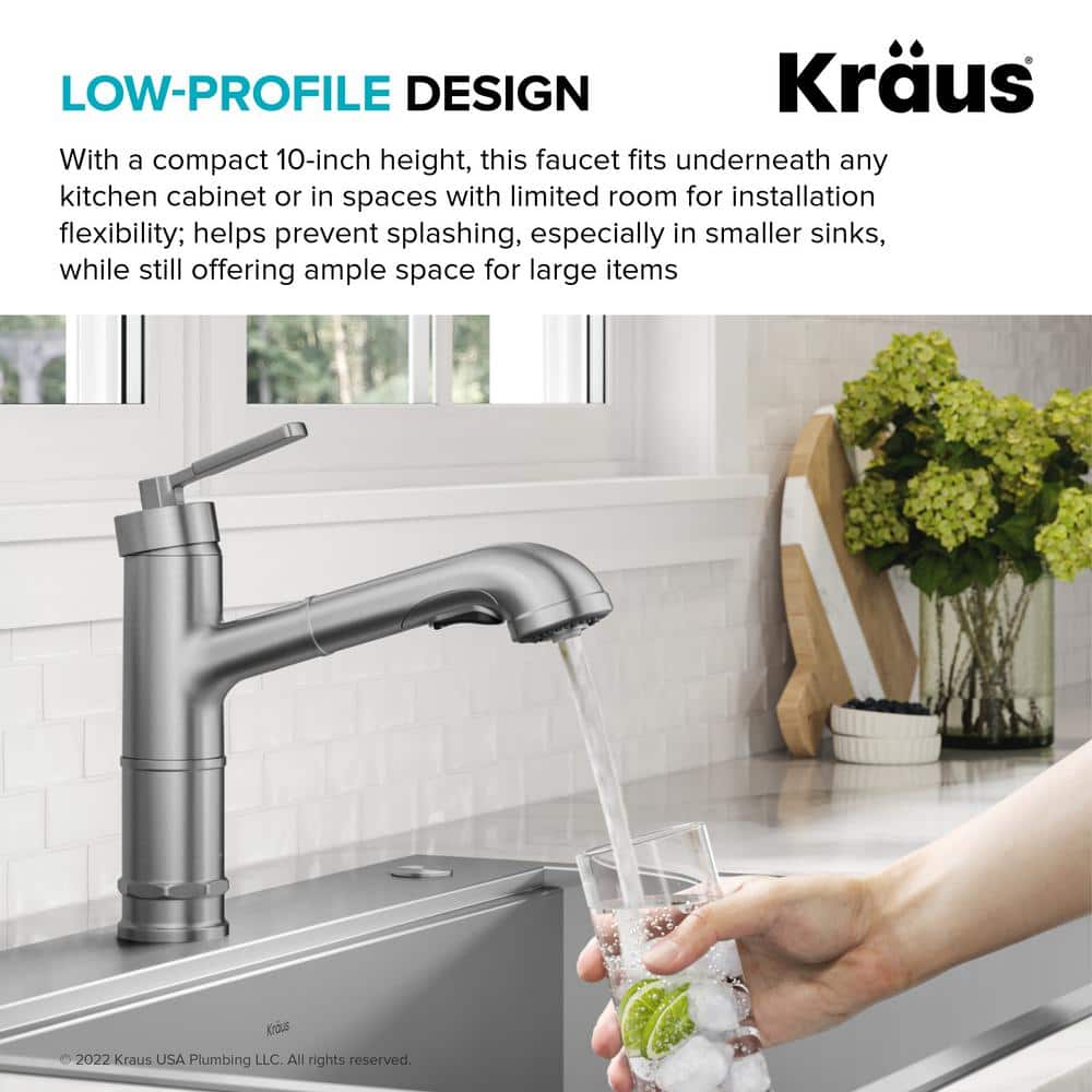 Spot-Free Stainless Steel Pull-Out Single Handle Kitchen Faucet
