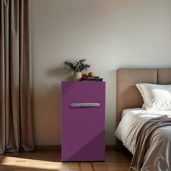 Frigidaire 3.2 cu. ft. Retro Mini Refrigerator in Purple EFR397