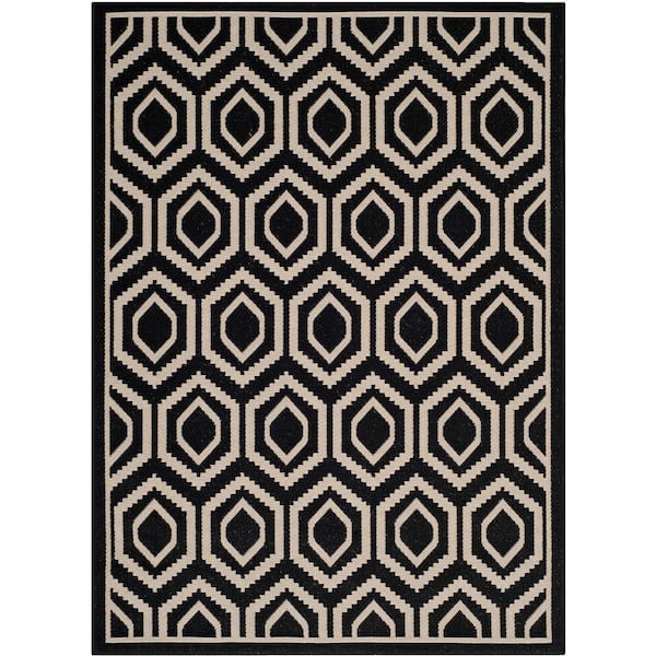 SAFAVIEH Courtyard Black/Beige 5 ft. x 8 ft. Geometric Indoor/Outdoor Patio  Area Rug