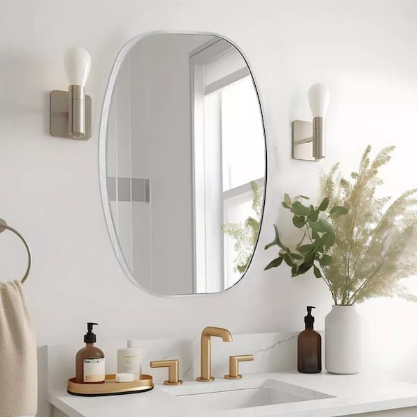 LuxHomez 20 in. W x 30 in. H Modern Oval Aluminum Frame Silver Wall Mirror (Screws Included)