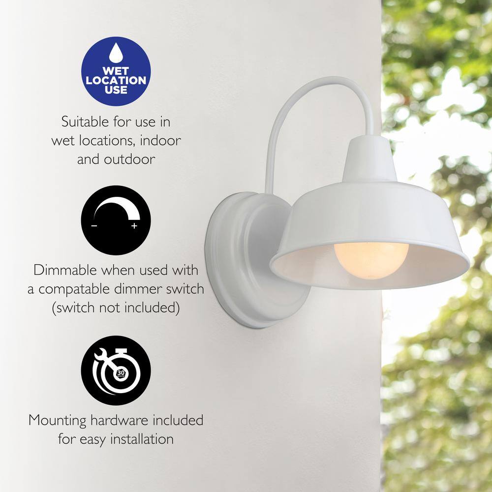 Mason White Steel 8-inch Indoor/Outdoor Wall Light