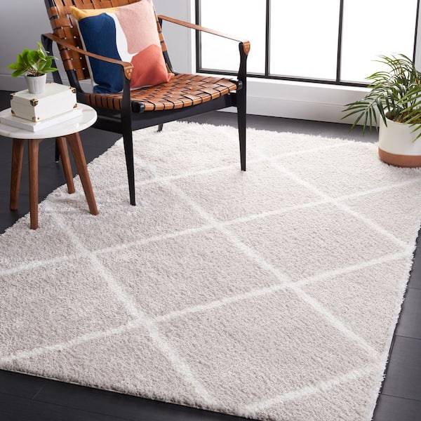 Tahoe Shag 7 ft. x 9 ft. Silver/White Diamond Abstract Area Rug