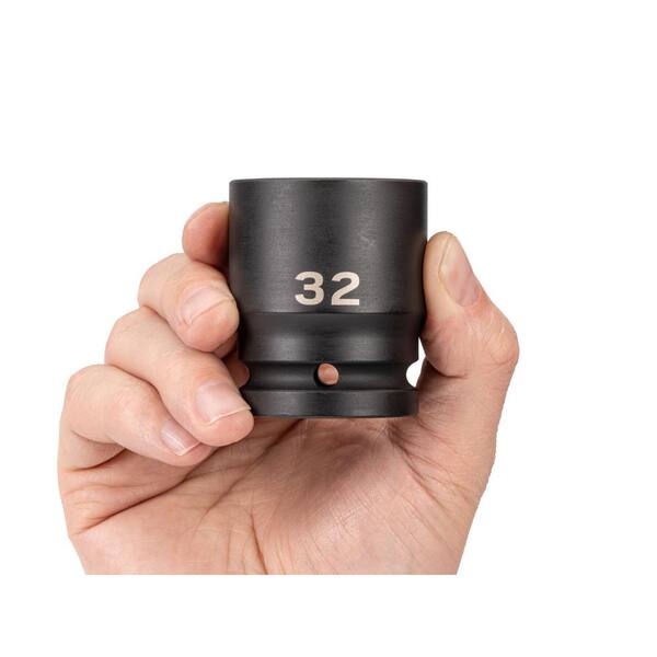 TEKTON 3/4 in. Drive x 32 mm 6-Point Impact Socket SID32132 - The