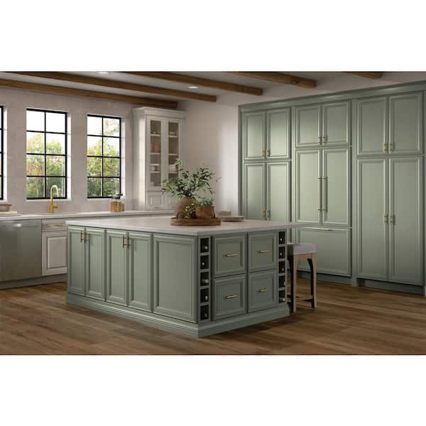 Cottage 14.5 in. W x 0.75 in. D x 14.5 in. H in Breezeway Cabinet Door Sample