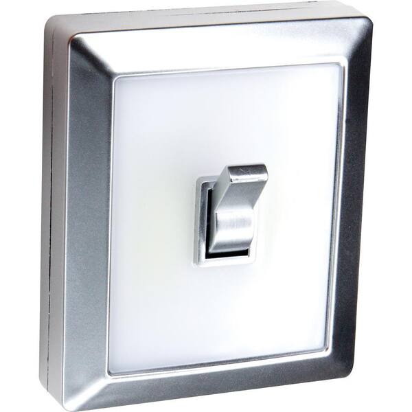 Pinegreen Lighting 3-Watt 100 Lumens Battery Powered Integrated