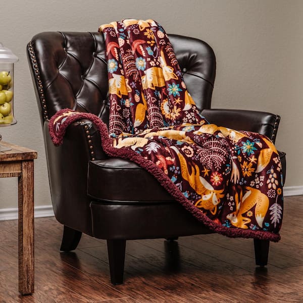 CHANASYA Gold Fox Maroon Print Fleece Reversible Sherpa Polyester