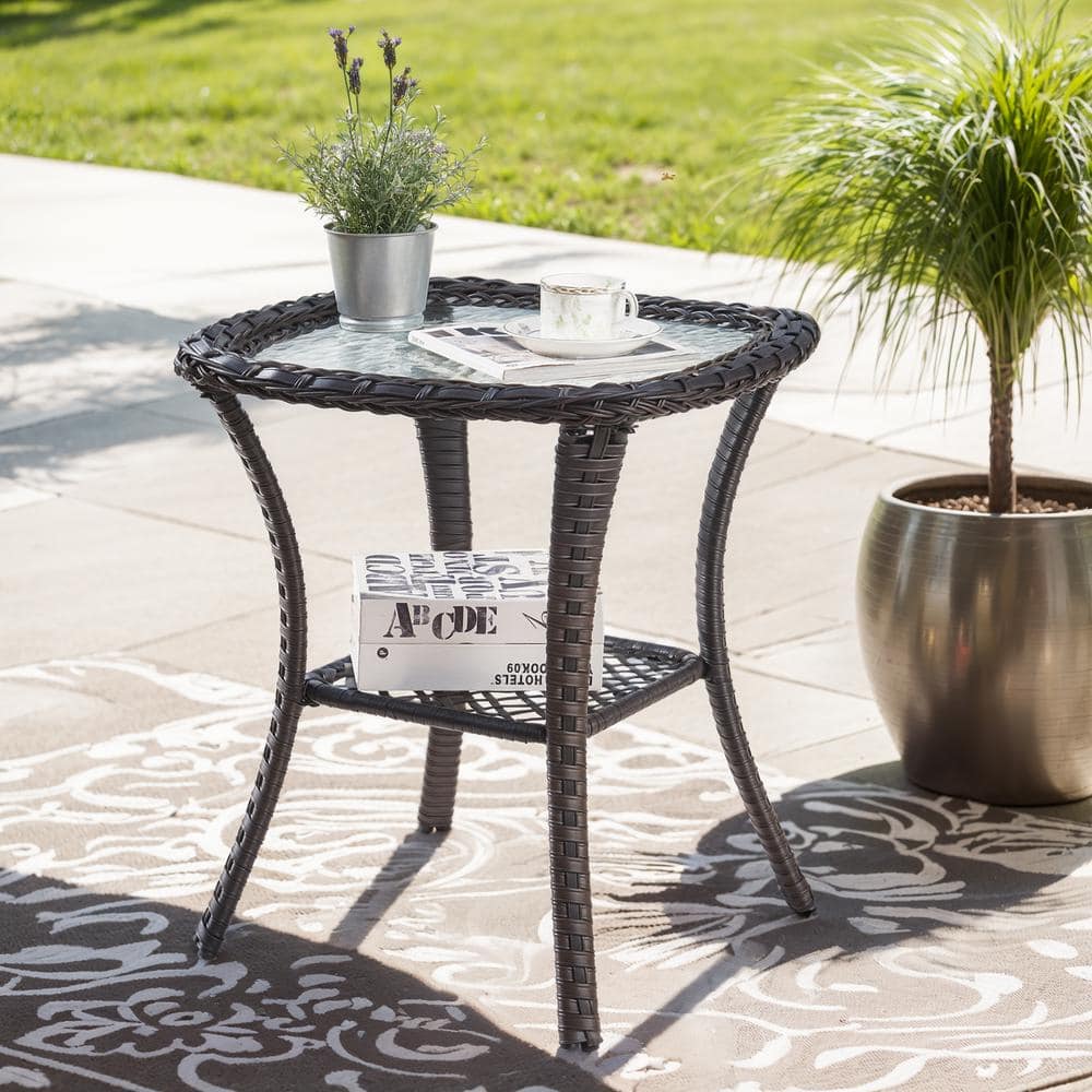 moosprr Brown Square Wicker Outdoor Side Table with Tempered Glass Top Modern Farmhouse Patio Rattan Coffee Table for Garden