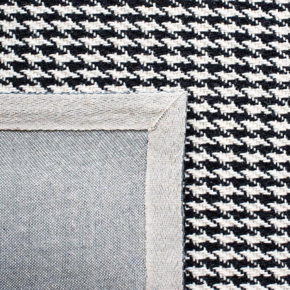 Handmade Black Wool Abstract Rectangular Rug, 3x5 Feet