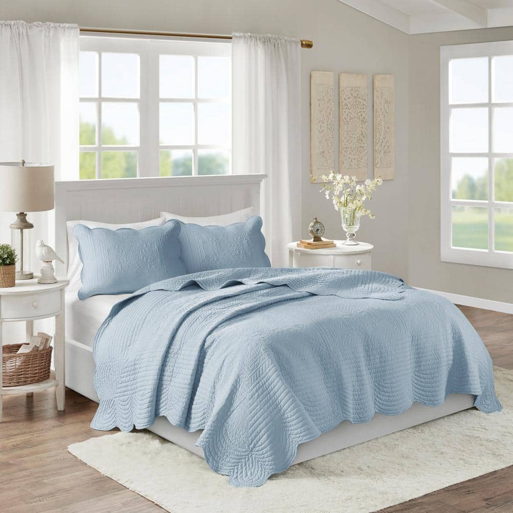 Blue Full Microfiber Reversible Scalloped Edge Quilt Set