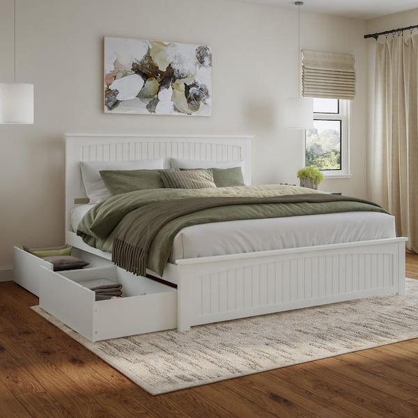 Nantucket White Solid Wood Frame King Platform Bed with Matching Footboard and Storage Drawers