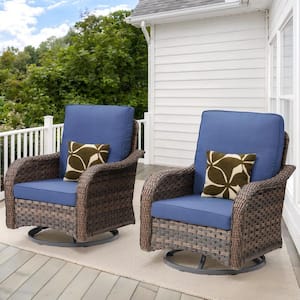 Nyajiah 2-Piece Brown Swivel Rocking Chair Wicker Outdoor Patio Lounge Chair with Blue Cushions