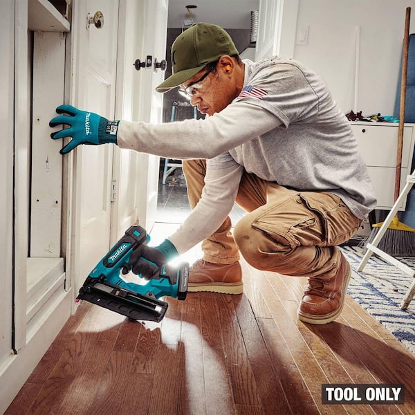 Makita 18V LXT Lithium-Ion Brushless Cordless 2-1/2 in. Angled
