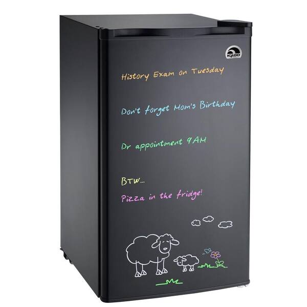 IGLOO 3 cu. ft. Eraser Board Mini Refrigerator in Black