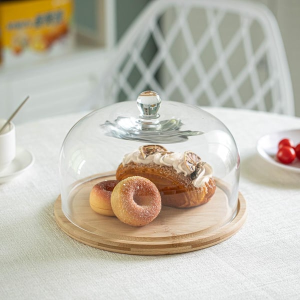 cake dish with dome