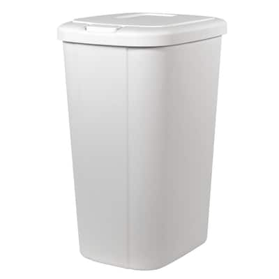 Rubbermaid Roughneck 45 Gal. Black Wheeled Vented Trash Can with Lid  2136425 - The Home Depot