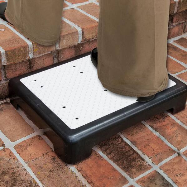 Bluestone 1-Step Polypropylene Mobility Step with 440 lb. Load Capacity