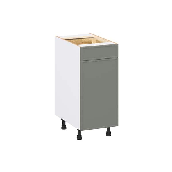 Fairview Moss Green Slim Shaker Assembled Base Kitchen Cabinet with a Pull Out (15 in. W x 34.5 in. H x 24 in. D)