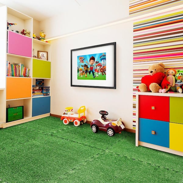 Sorbus Green Grass - Residential 24 x 24 in. Interlocking Carpet