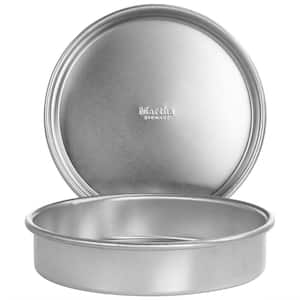 9 in. Aluminum Round Cake Pan 2-Piece Set in Silver