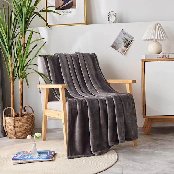 Gray Fleece Throw Blanket