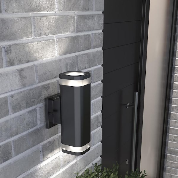 Mettle Black Modern Integrated LED Exterior Hardwired Garage and Porch-Light Cylinder Sconce