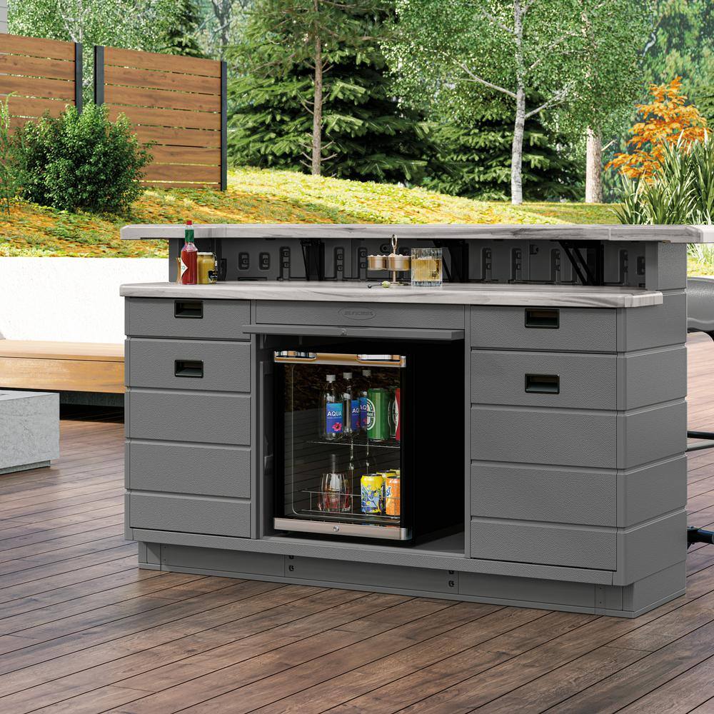 Gray Plastic Outdoor Bar with Marblecast Countertop