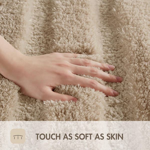 Tufted Pearl Channel 17 in. x 24 in. Wheat Polyester Rectangle Bath Rug
