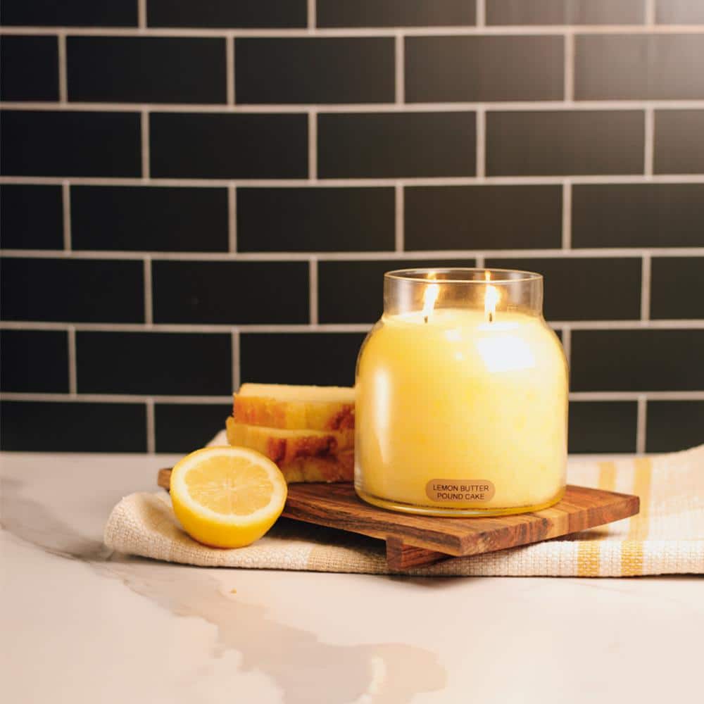 Lemon Butter Pound Cake Scented Jar Candle with Black Lid