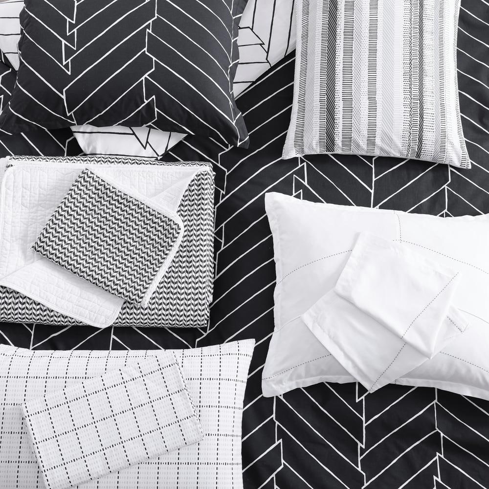 Ceres Black and White Cotton Twin Duvet Cover Set