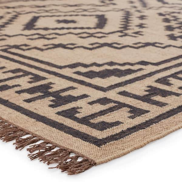 Jaipur Living Paloma Indoor/ Outdoor Tribal Red/ Black Area Rug (5'3X7'6)