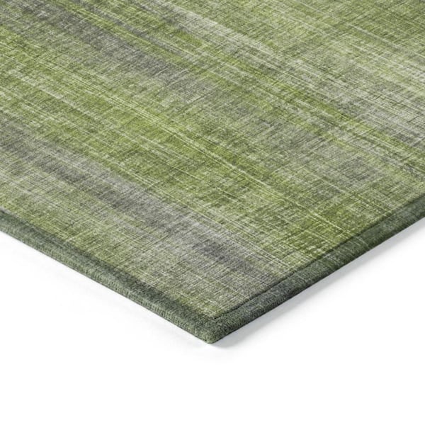 Green 8 ft. Round Woven Striped Round Indoor/Outdoor Area Rug