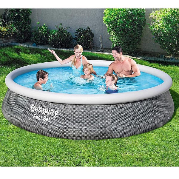 Bestway 13 ft. Round 33 in. Fast Set Inflatable Pool Set